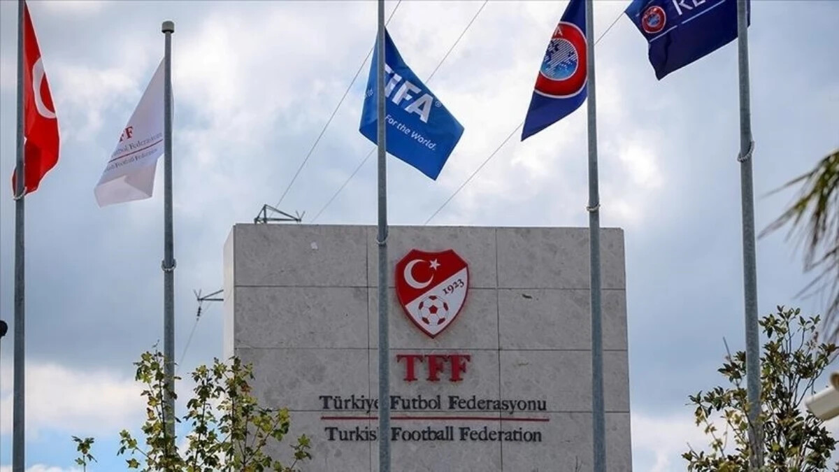 TFF’den 2025-26 Sezonu İçin Yeni Yabancı Kuralı: Genç Oyuncuya Zorunlu Kota Geliyor